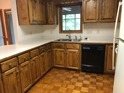 140 N Surry Cir, Pinehurst, NC 28374 photo 10