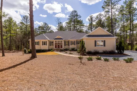 43 Ridgeland St, Pinehurst, NC 28374 photo 1