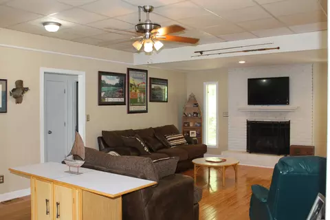 156 Firetree Ln, West End, NC 27376 photo 9