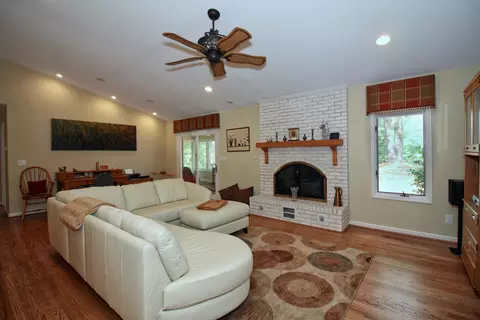 152 E Devonshire Ave, West End, NC 27376 photo 4