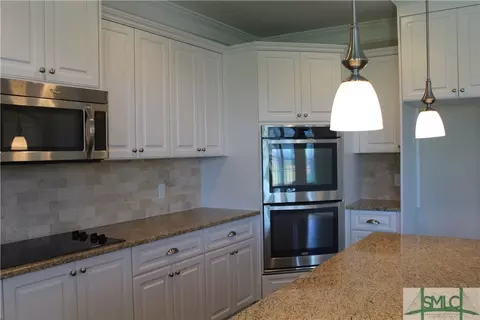 102 Old School Cir, Guyton, GA 31312 photo 7