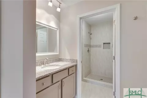 305 W 4th St, Springfield, GA 31329 photo 18