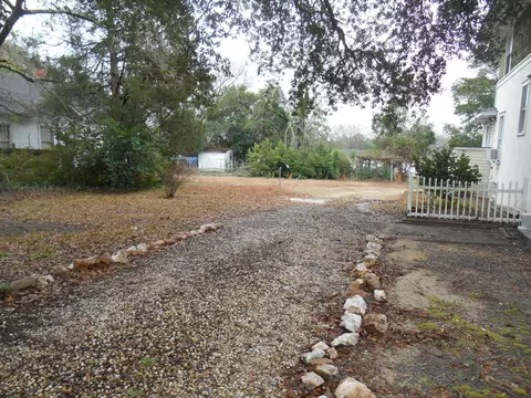 333 Myrtle Ave, Hamlet, NC 28345 photo 2