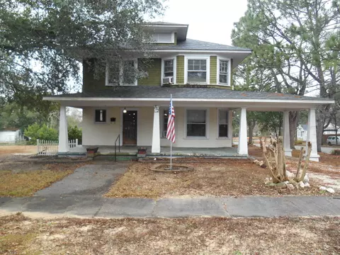 333 Myrtle Ave, Hamlet, NC 28345 photo 1