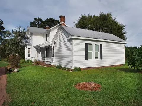 121 Carthage St, Cameron, NC 28326 photo 28