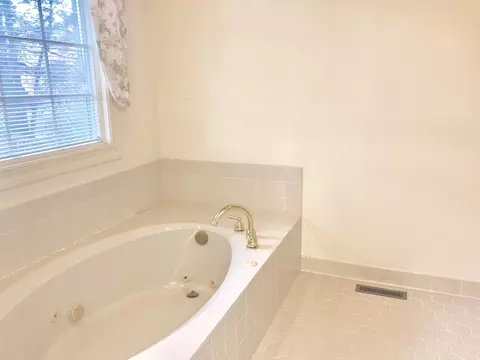 100 Hearthstone Rd, Pinehurst, NC 28374 photo 11