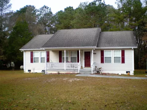 127 Vine Dr, Hamlet, NC 28345 photo 1