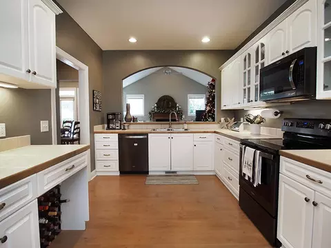 426 Longleaf Dr, West End, NC 27376 photo 10