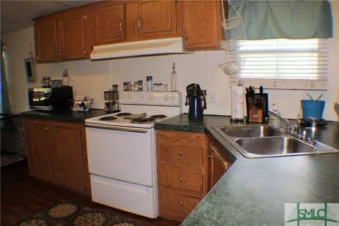 108 Eagle Dr, Springfield, GA 31329 photo 10