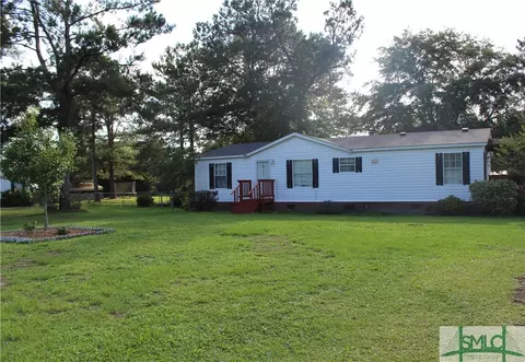 108 Eagle Dr, Springfield, GA 31329 photo 2