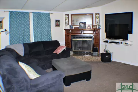 108 Eagle Dr, Springfield, GA 31329 photo 6