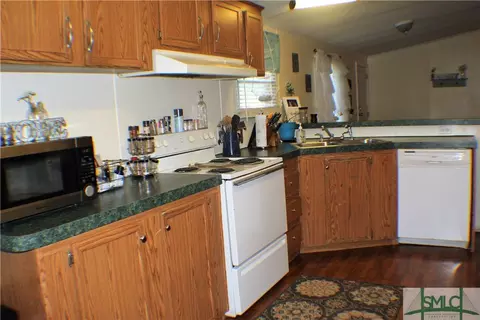 108 Eagle Dr, Springfield, GA 31329 photo 11