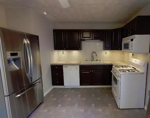 620 E New England Ave, Pinebluff, NC 28373 photo 4