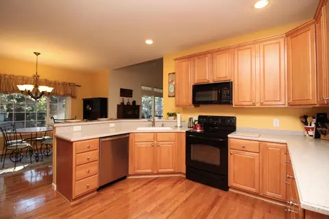 245 Longleaf Dr, West End, NC 27376 photo 11