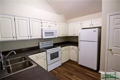 6 Nantucket Ct, Pooler, GA 31322 photo 8