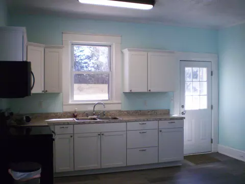 800 Mcdonald Ave, Hamlet, NC 28345 photo 8