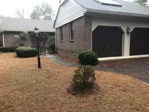 80 Oak Hills Rd, Pinehurst, NC 28374 photo 2