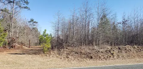 784 Pats Rd, Vass, NC 28394 photo 1