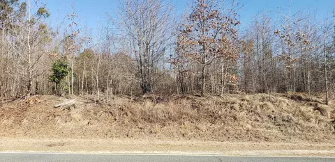 784 Pats Rd, Vass, NC 28394 photo 2