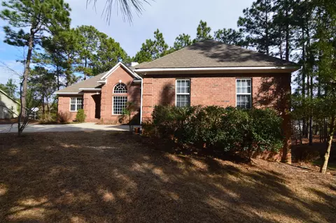 10 Grayson Ln, Pinehurst, NC 28374 photo 3
