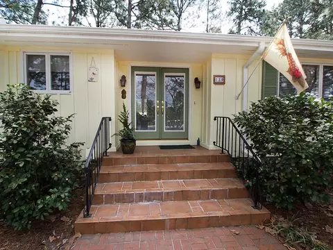 130 Thunderbird Ln, Pinehurst, NC 28374 photo 2