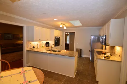 170 N Surry Cir, Pinehurst, NC 28374 photo 9
