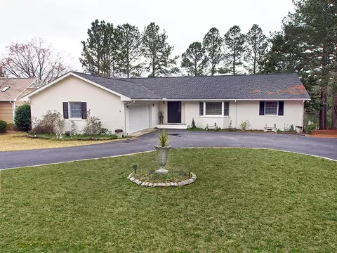 380 Pine Vista Dr, Pinehurst, NC 28374 photo 1