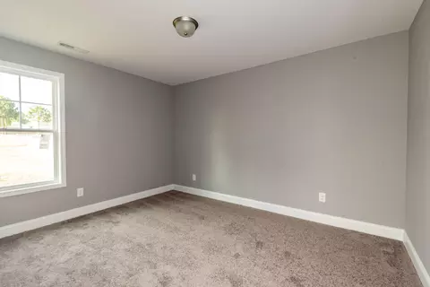 1012 Hydrangea, Aberdeen, NC 28315 photo 13
