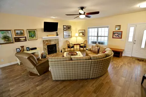 116 E Devonshire Ave, West End, NC 27376 photo 8