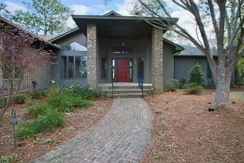 30 Oak Meadow Rd, Pinehurst, NC 28374 photo 1