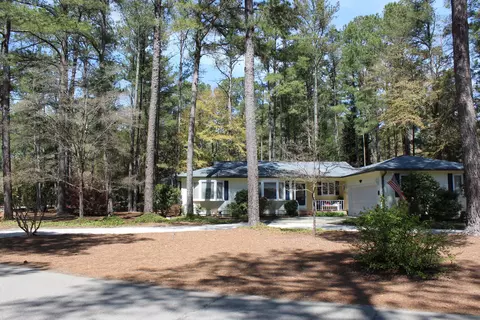 115 Westchester Cir, Pinehurst, NC 28374 photo 16