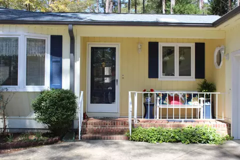 115 Westchester Cir, Pinehurst, NC 28374 photo 2