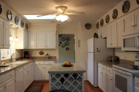 115 Westchester Cir, Pinehurst, NC 28374 photo 4