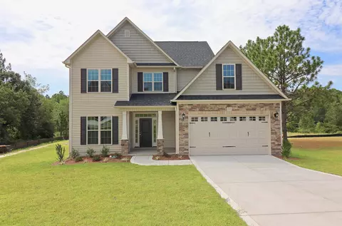 1019 Hydrangea Dr, Aberdeen, NC 28315 photo 1