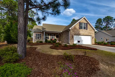 2 Saddle Pl, Pinehurst, NC 28374 photo 1