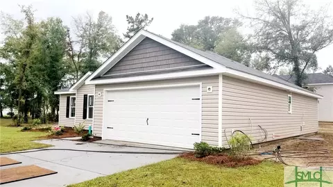 218 Crape Myrtle Ct, Springfield, GA 31329 photo 2