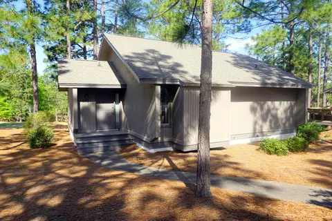 200 Barton Hills Ct, Pinehurst, NC 28374 photo 1