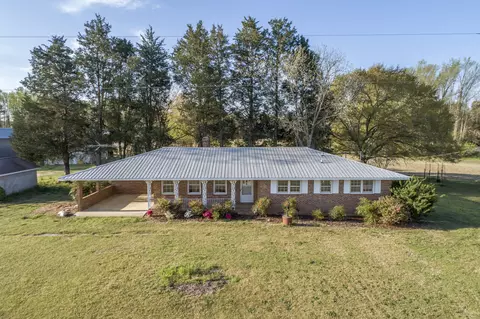225 Doby Rd, Cameron, NC 28326 photo 2
