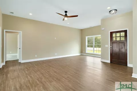 110 Mingledorff Way, Springfield, GA 31329 photo 3
