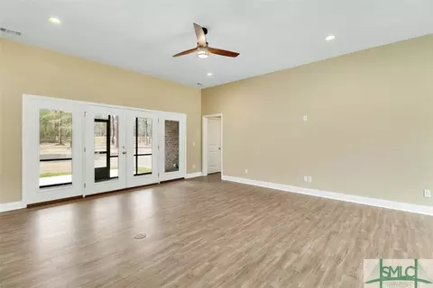 110 Mingledorff Way, Springfield, GA 31329 photo 4
