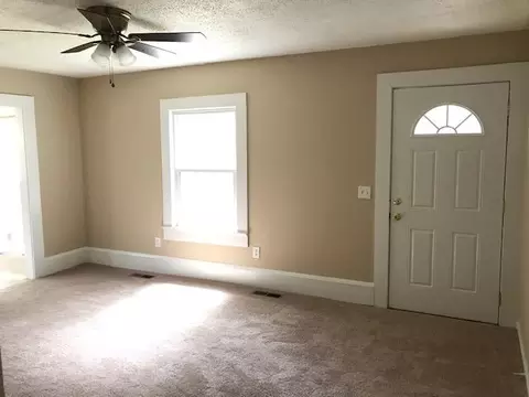 216 Beech St, Hamlet, NC 28345 photo 3