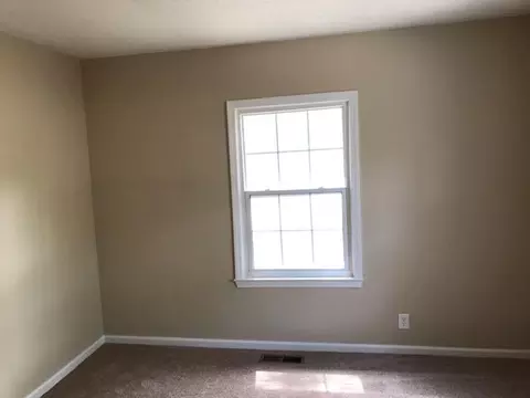 216 Beech St, Hamlet, NC 28345 photo 6