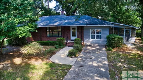 502 E 4th St, Rincon, GA 31326 photo 1