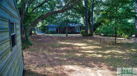 502 E 4th St, Rincon, GA 31326 photo 4