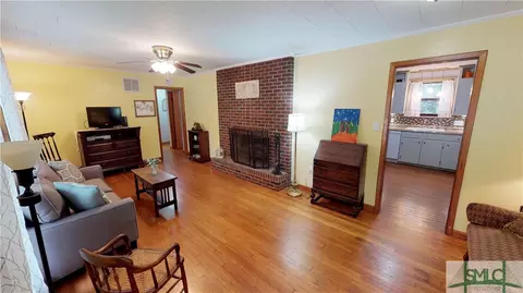 502 E 4th St, Rincon, GA 31326 photo 9