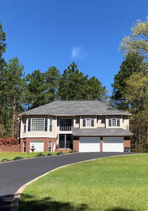 112 Vanore Rd, West End, NC 27376 photo 1