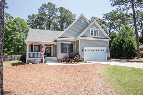 8 Palm Ln, Pinehurst, NC 28374 photo 2