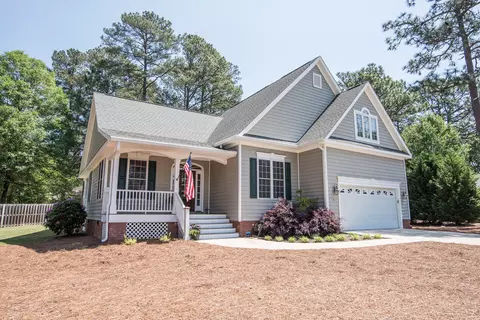 8 Palm Ln, Pinehurst, NC 28374 photo 1
