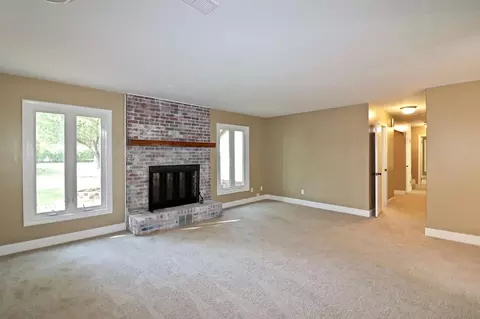 125 W Devonshire Ave, West End, NC 27376 photo 2
