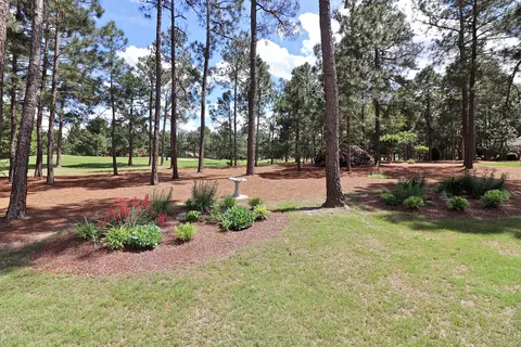 30 Glasgow Dr, Pinehurst, NC 28374 photo 4